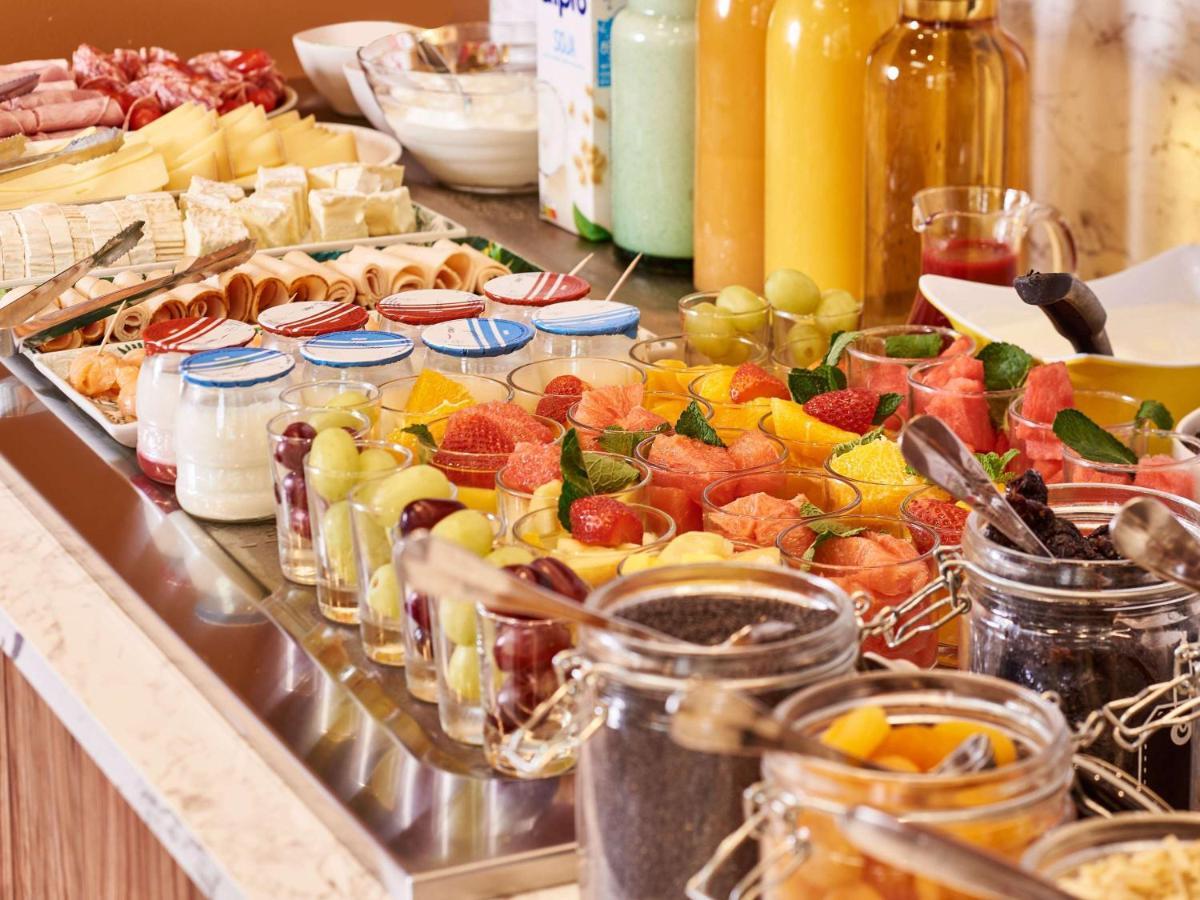 Mercure Paris 15 Porte De Versailles Екстер'єр фото